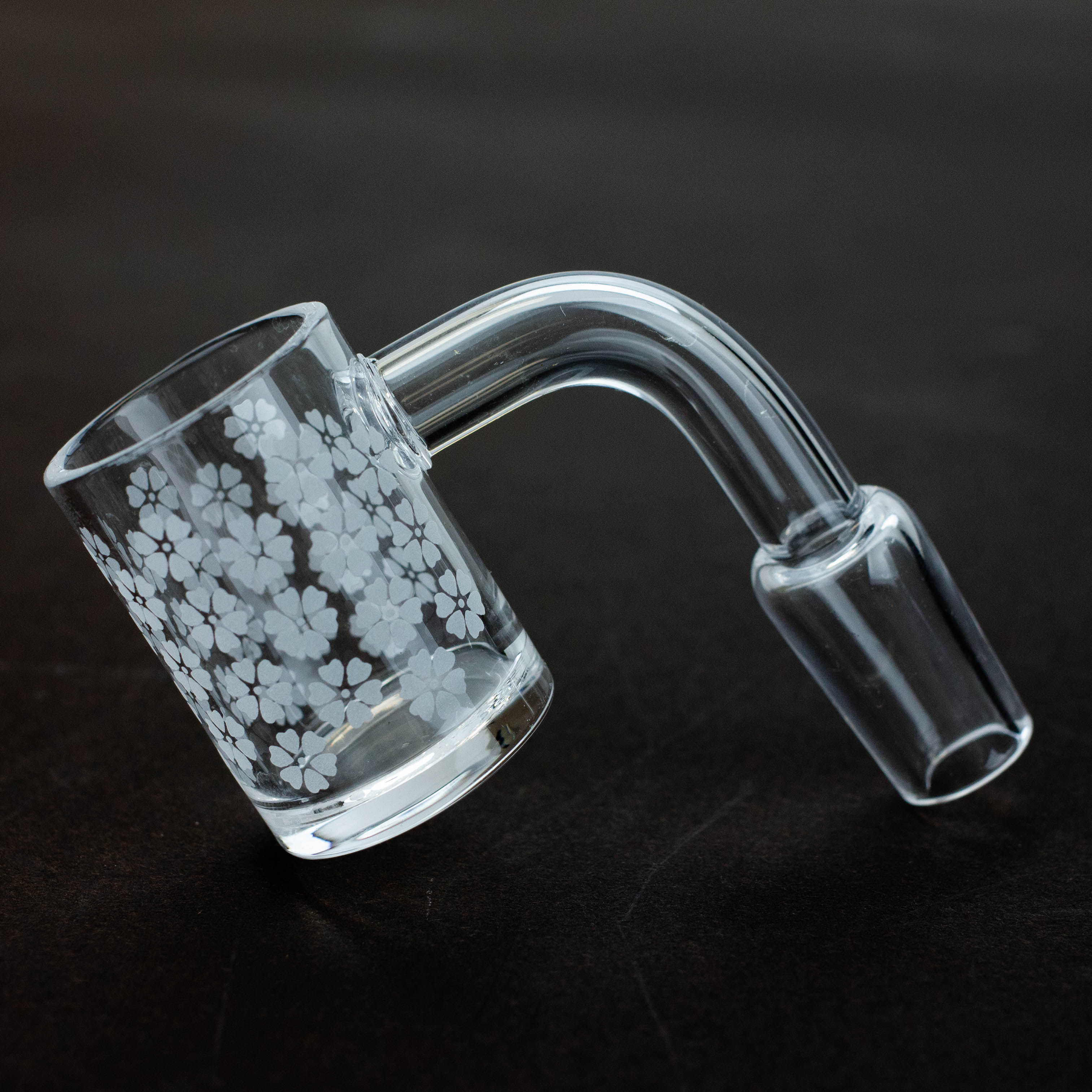 Flat top banger with sandblast graphic for 14 mm male joint