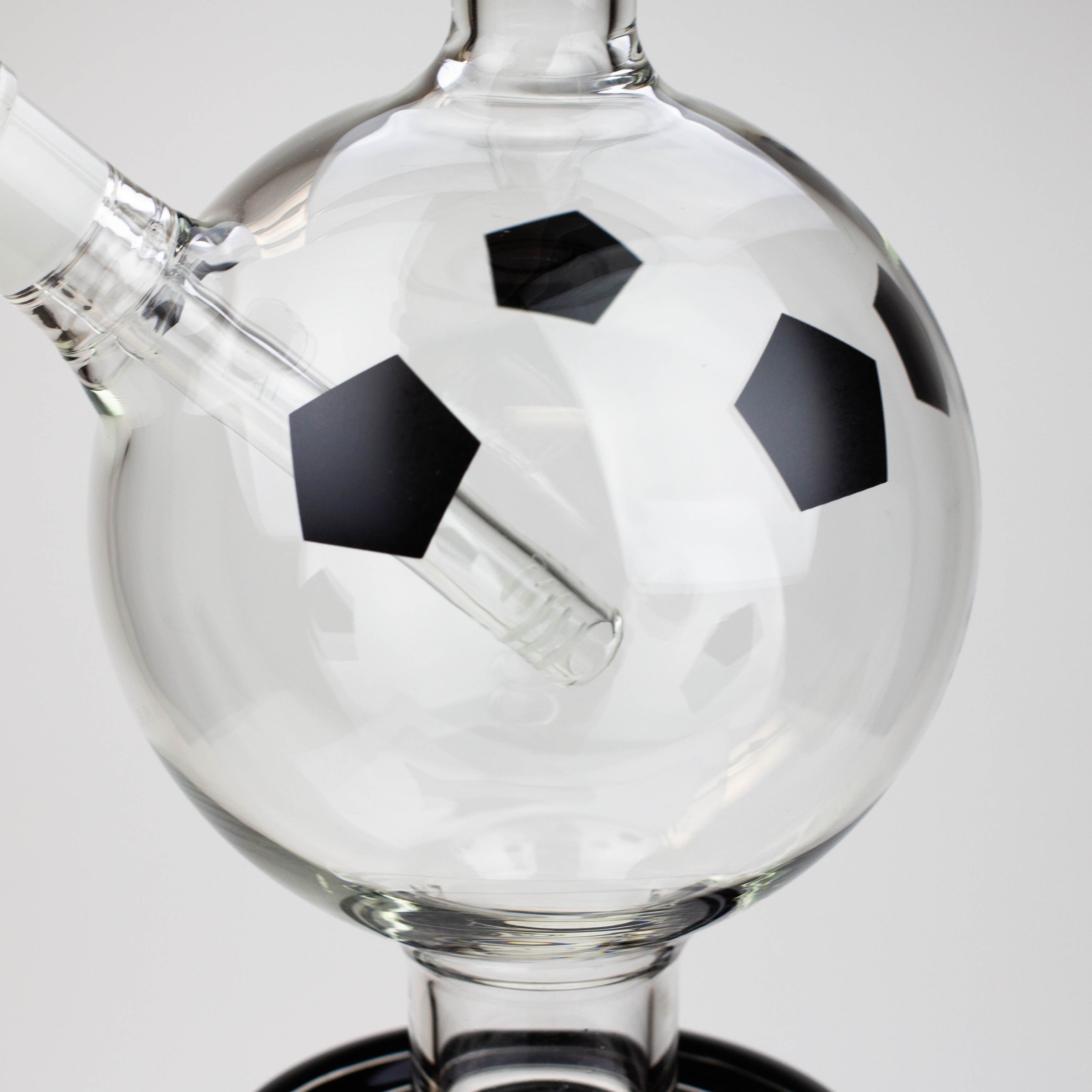 13" Volcano Soccer Ball round base bong [AK819]