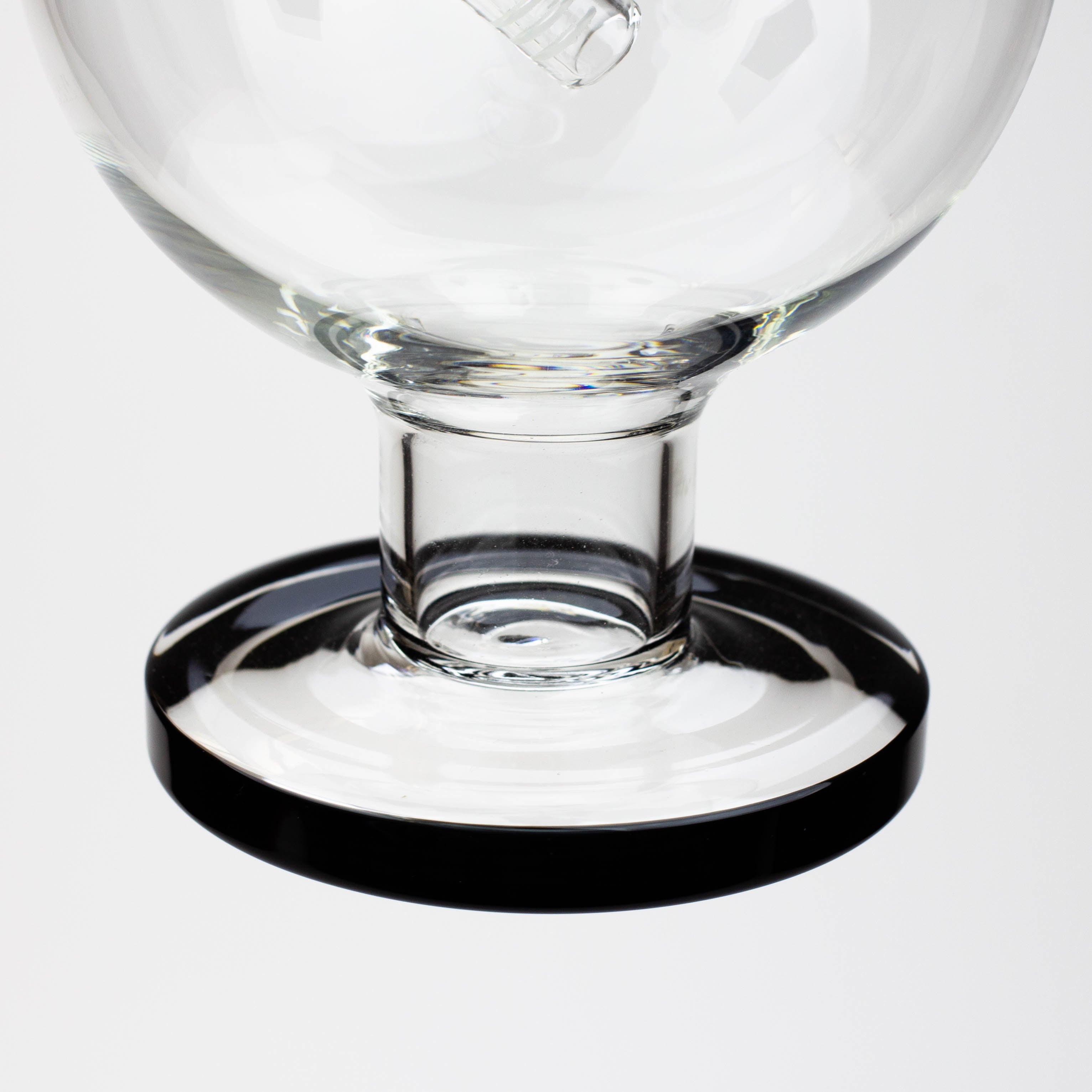 13" Volcano Soccer Ball round base bong [AK819]