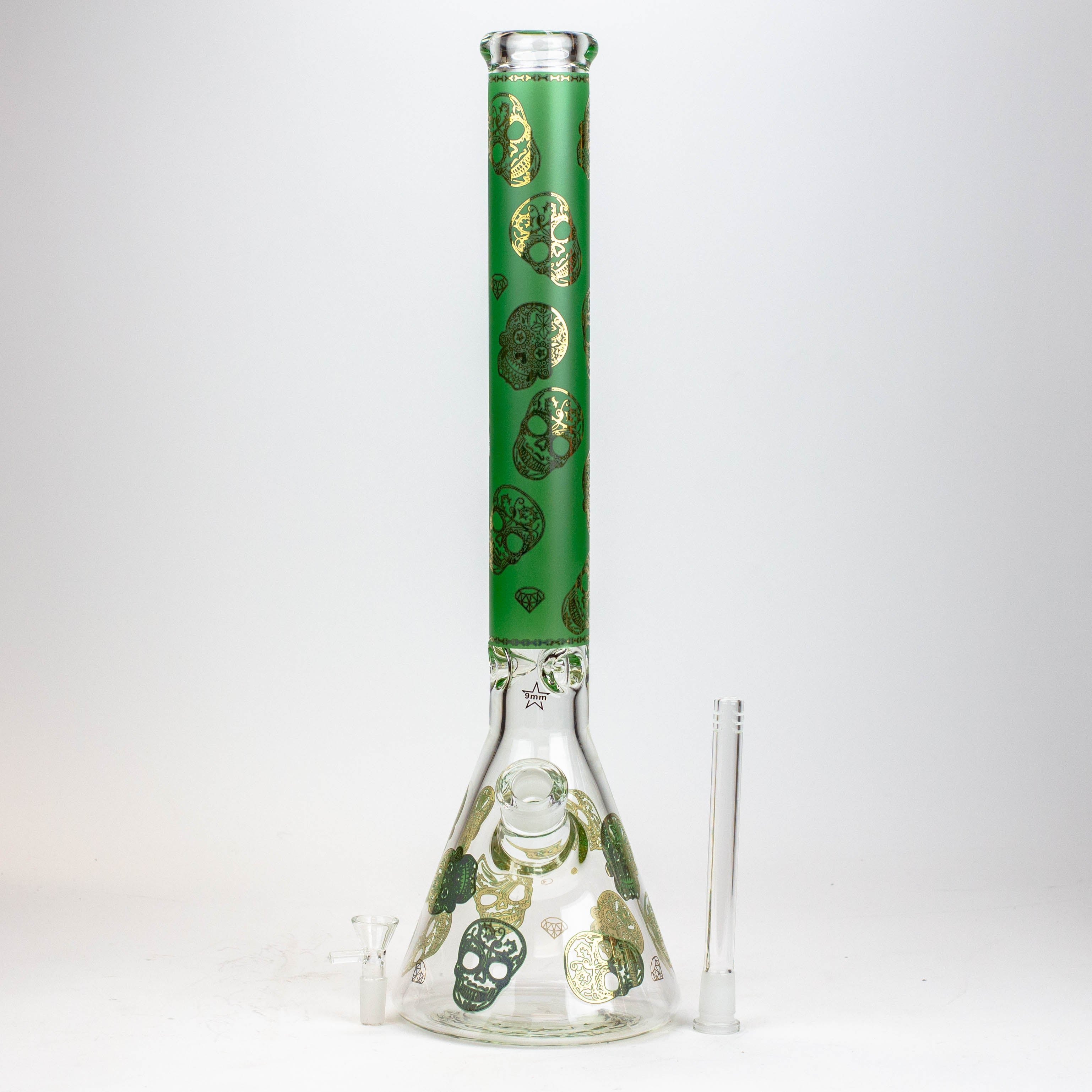 20" Skull Patterned 9 mm glass water bong ( GBT2101 )